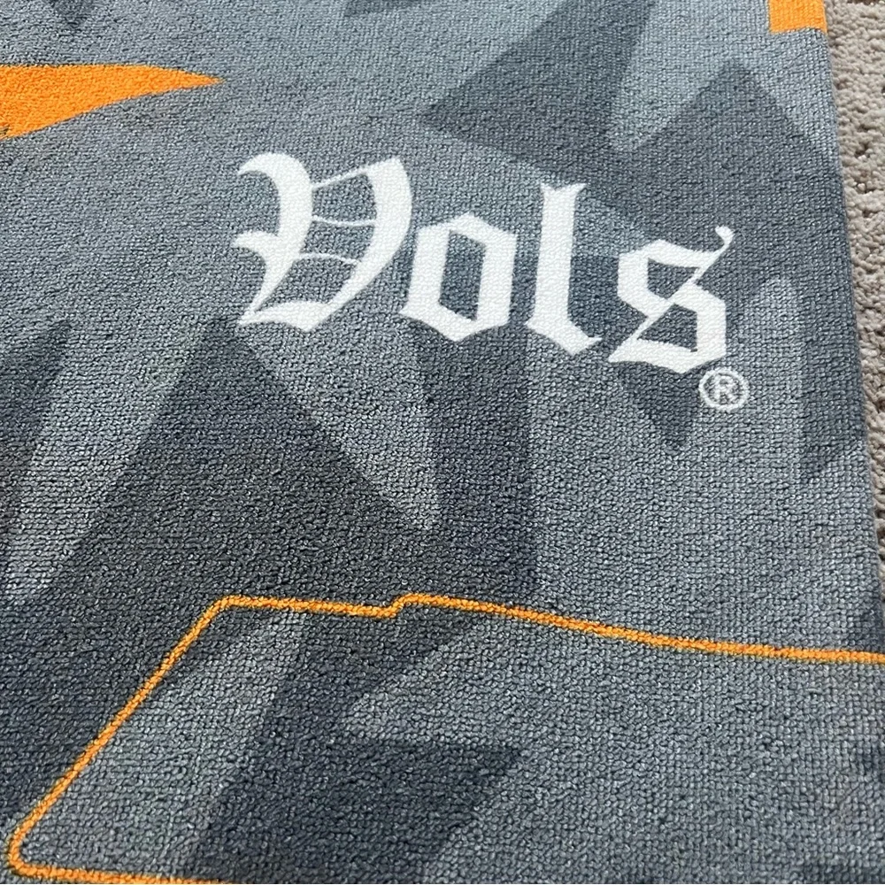 Northwest gray orange